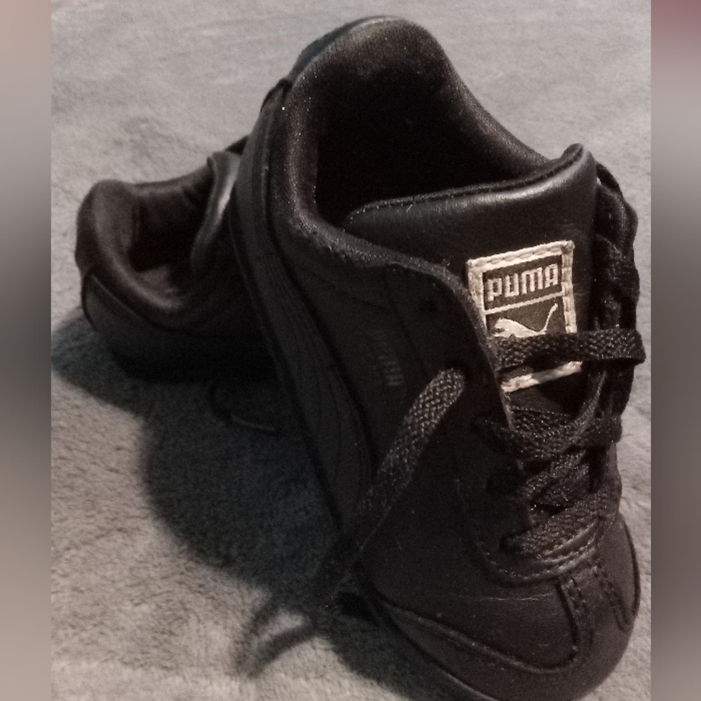 PUMA SIZE 9 (BABY)